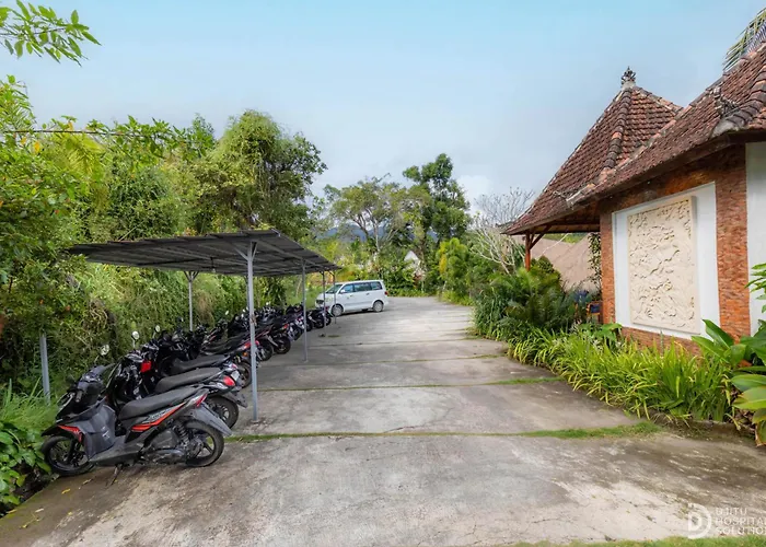 Ferienpark Bila Penida & Farm 3*
